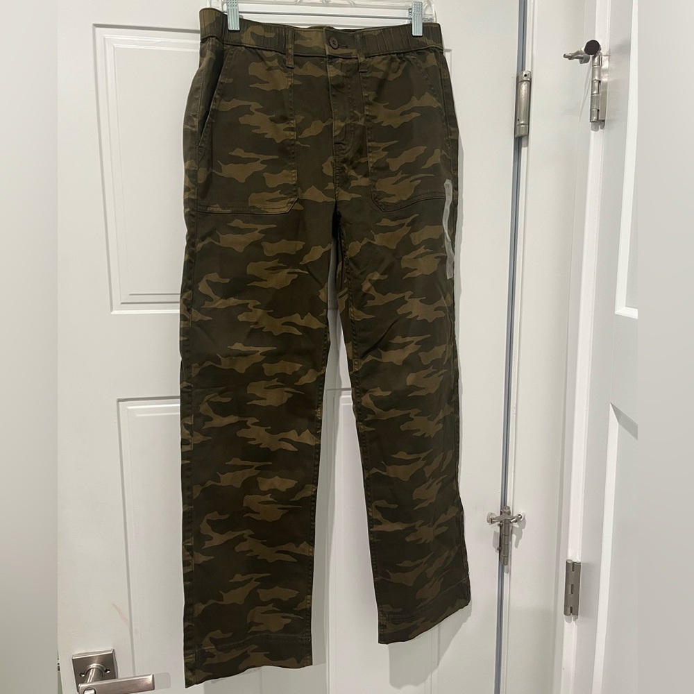 AMERICAN EAGLE MISSES EX BOYFRIEND PANTS CARGO PRINT SIZE SMALL NWT! - Picture 6 of 6